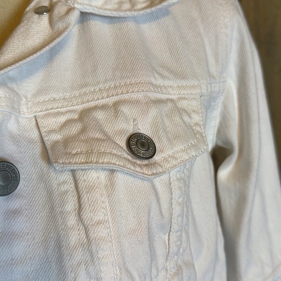 Free People Rumors white denim jean trucker jacket Size XS - Picture 9 of 15